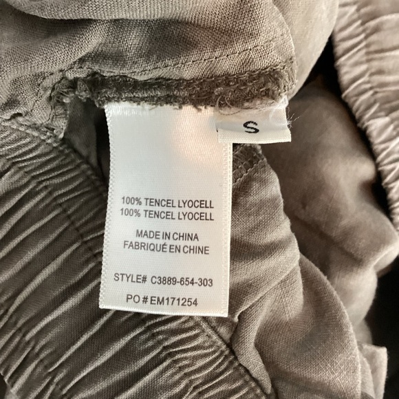 Cloth & Stone Olive Tencel Cargo Jogger Pants Size Small - Picture 7 of 7